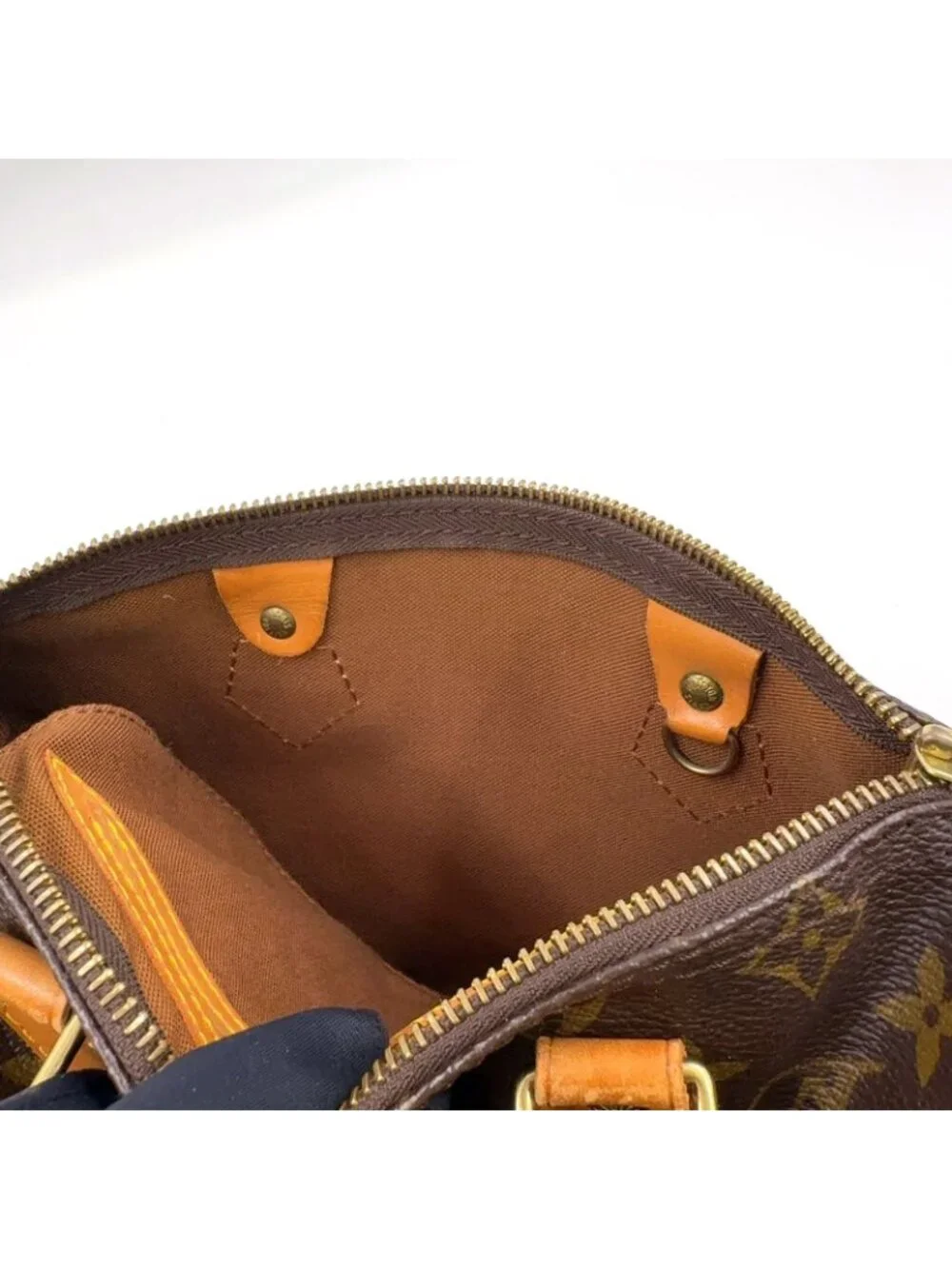 Louis Vuitton Speedy 25 Vintage Handbag